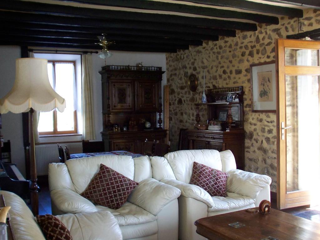 La Châtaigne Dorée Saint-Pierre-de-Fursac Exterior foto